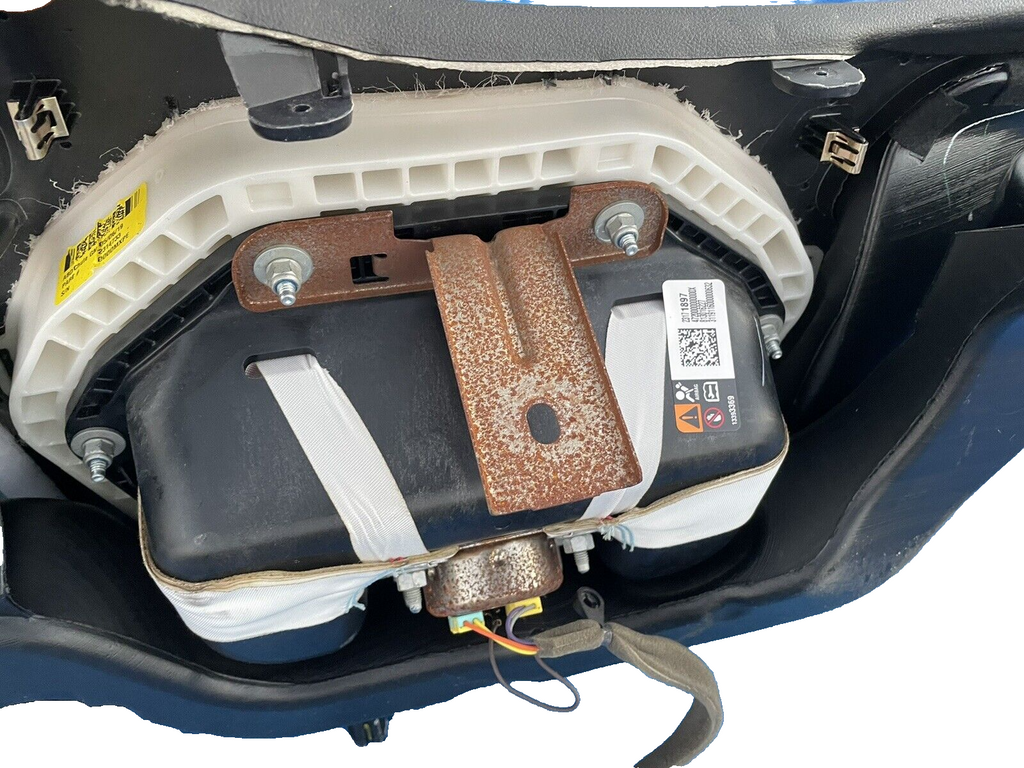 Black Dash Panel W BAG 23280369 Fits 2016 2017 2018 Chevrolet Impala Oem