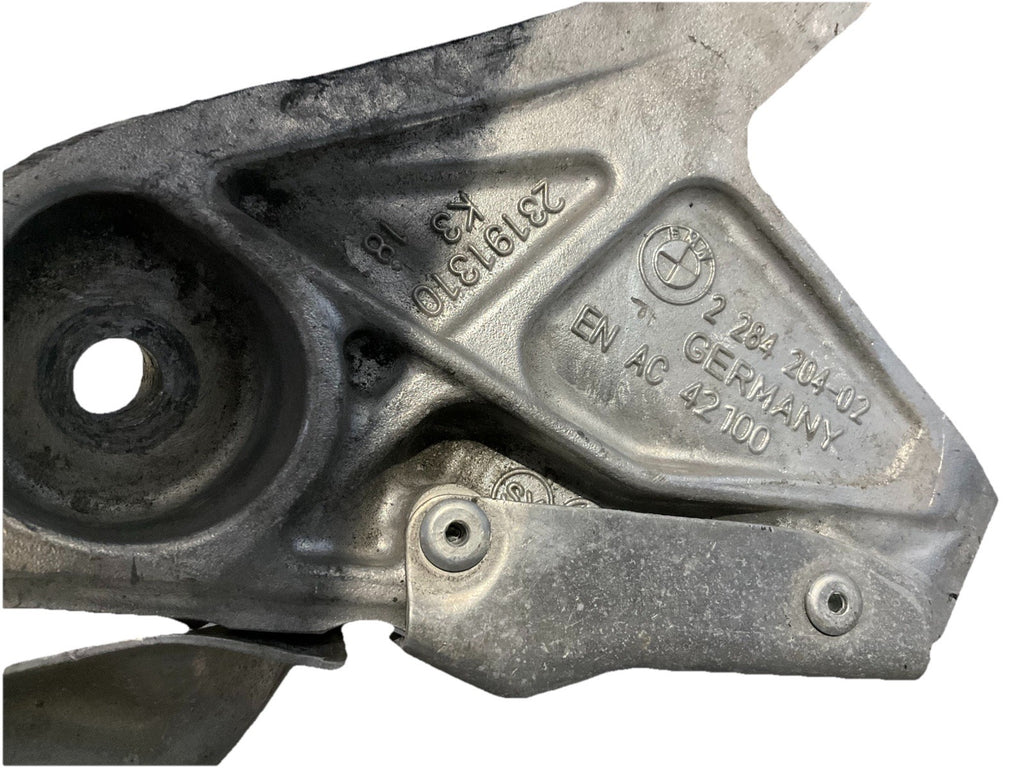 2012-2018 BMW M3 Engine Mount Bracket Support 228420402  Oem