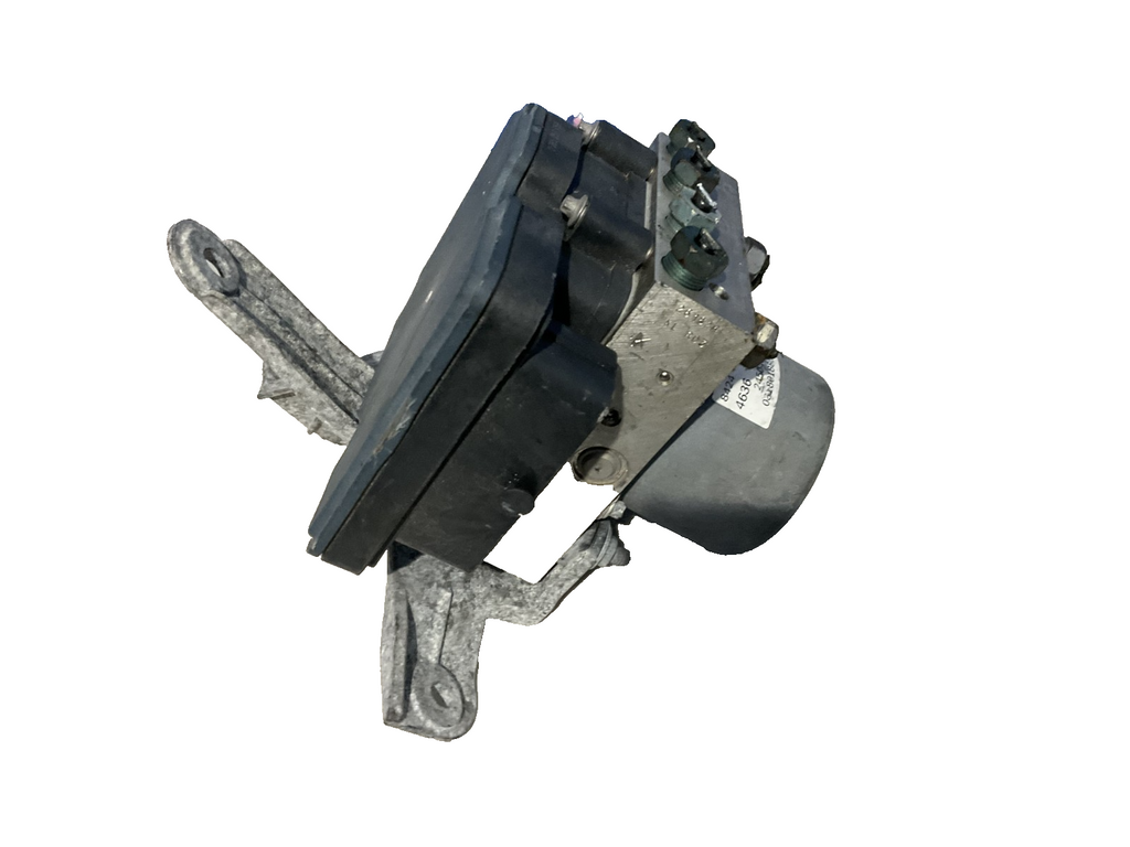 2018 Chevrolet Camaro SS ABS Brake Pump & Module 84244636