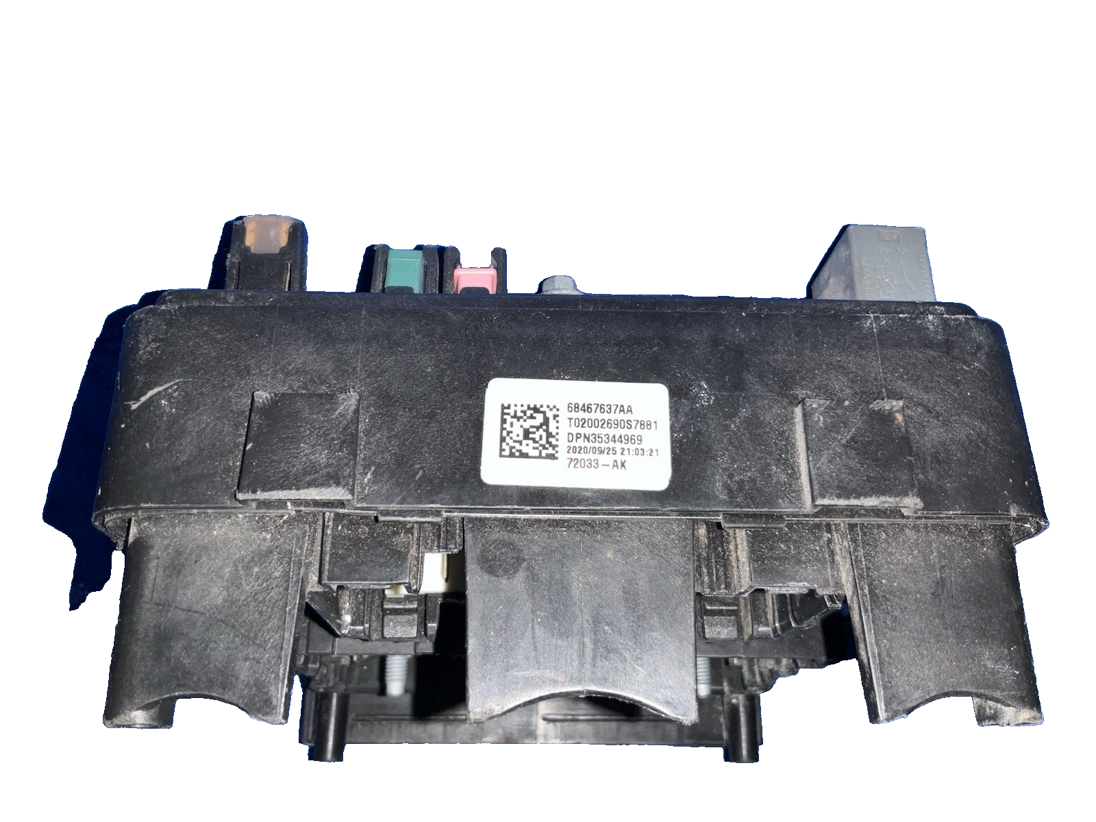 2021 Dodge ram 1500 genuine mopar power distribution center 68467637aa fuse