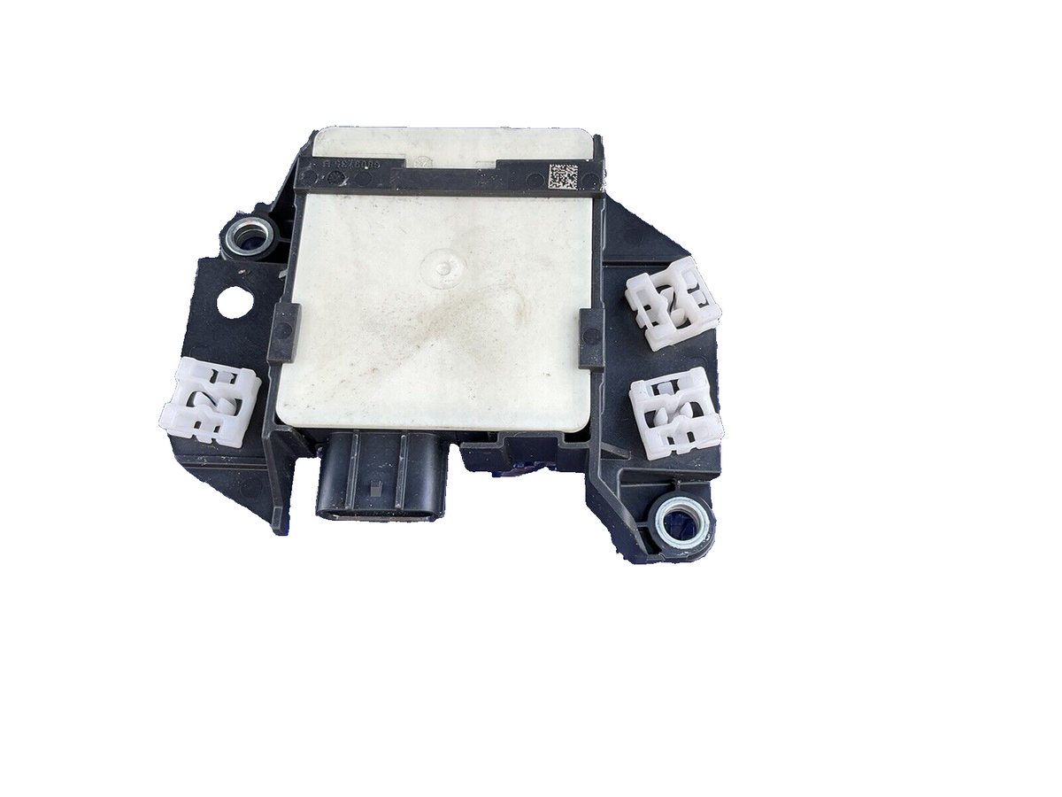 23-24 Honda accord rear left blind spot radar sensor w braket oem