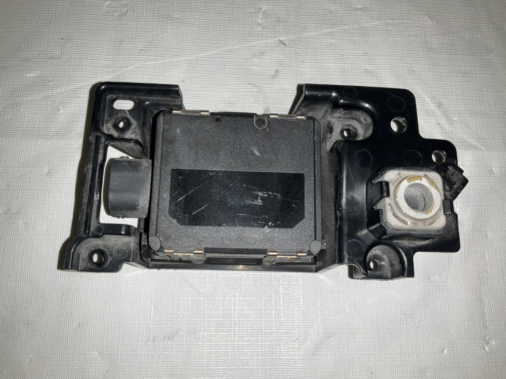 2022 2025 Land Rover Cruise Distance Sensor LR152351 OEM M8E2-9G934-AC