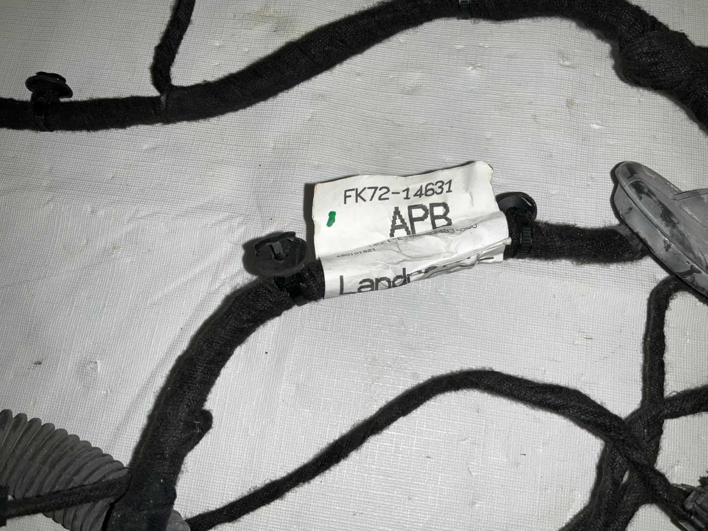 2015-2018 Land Rover Discovery Driver Door Harness FK72-14631-APB