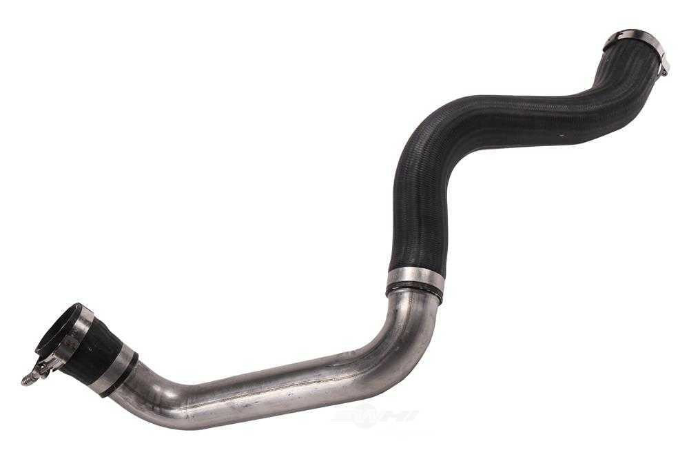 2020 Sierra 2500 6.6 GM Charge Air Cooler Inlet Air Hose 84870726