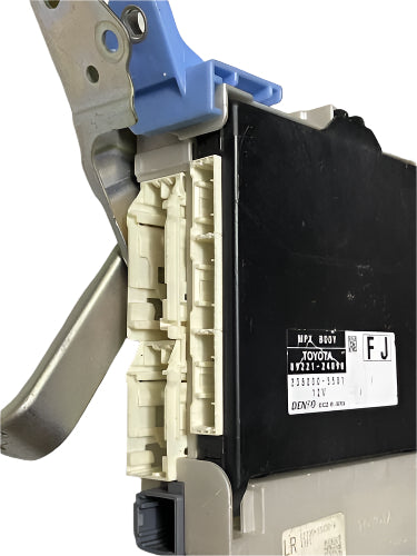 2015 Lexus RC350 Oem Multiplex Network Module W/ Junction 89220-24090